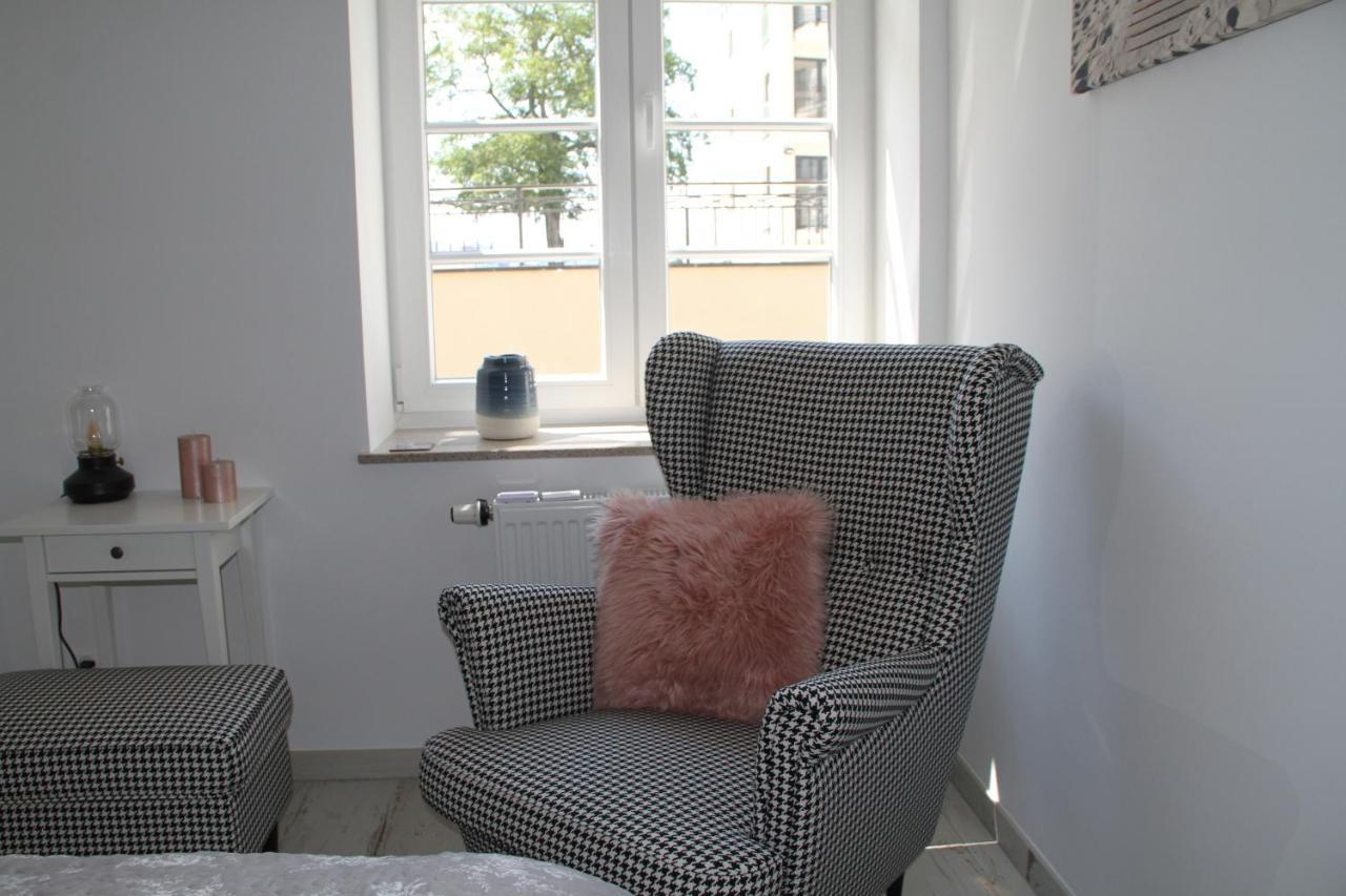 Apartament "Pod Dwiema Sowami" Apartment Świnoujście Exterior foto